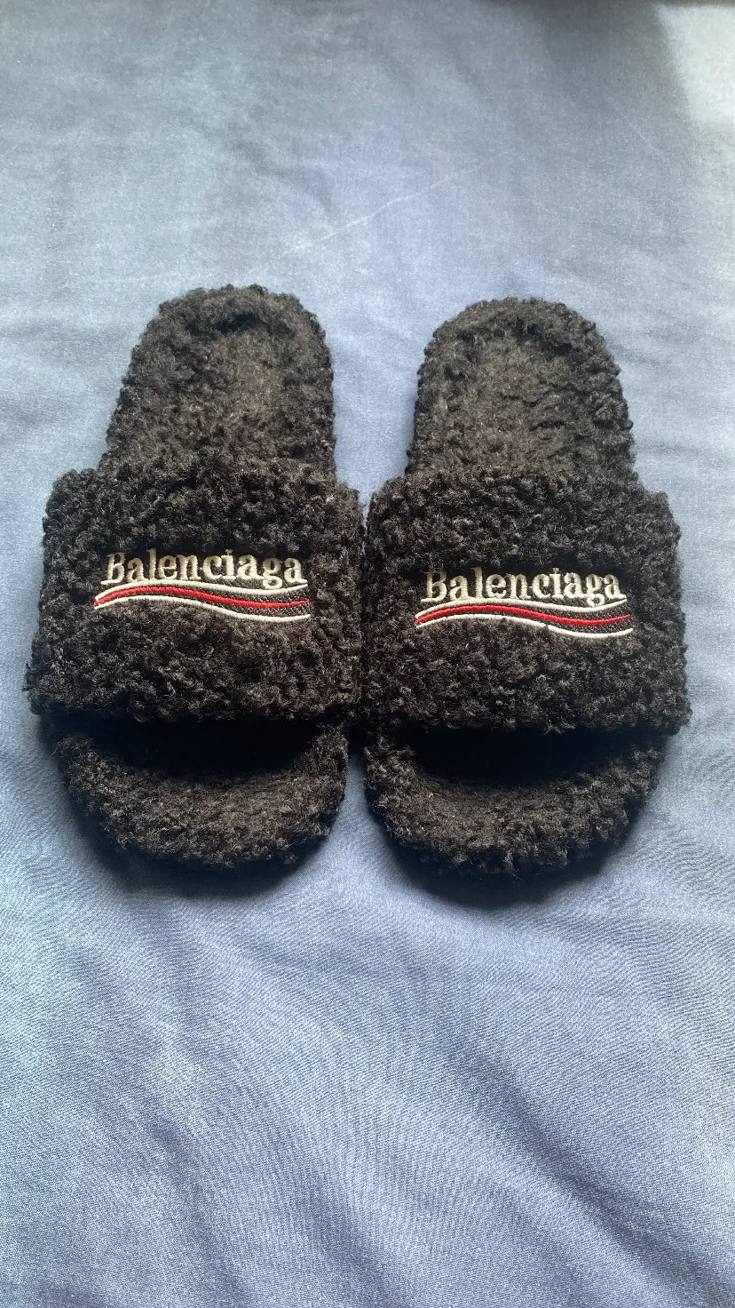 F050B1A3-0939-480F-A984-207DDE757488