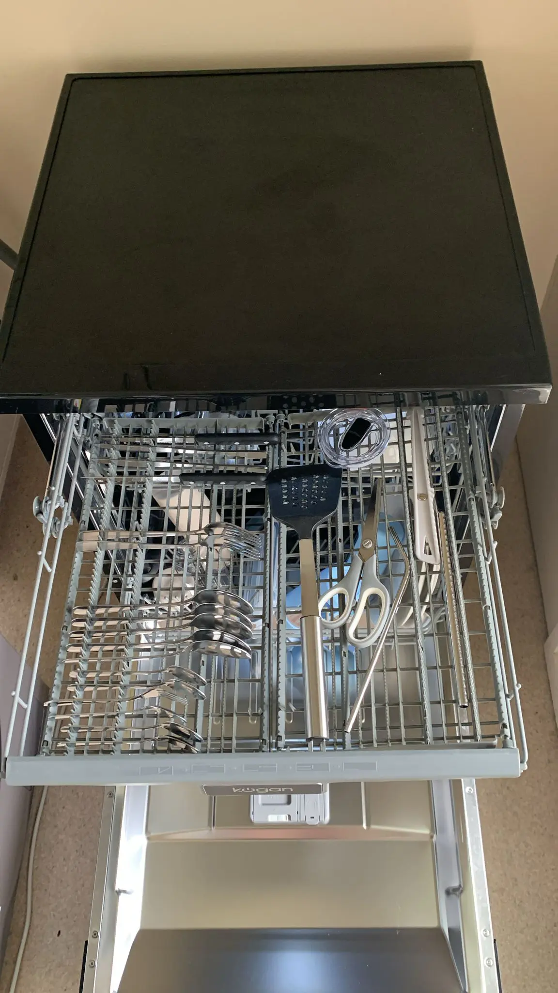 Kogan-60cm-Freestanding-Dishwasher-7